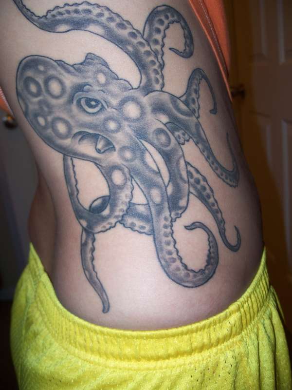 octupus tattoo