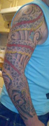 ful arm tattoo