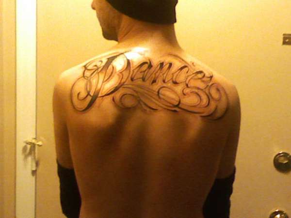 "Dance" by Yoyo tattoo