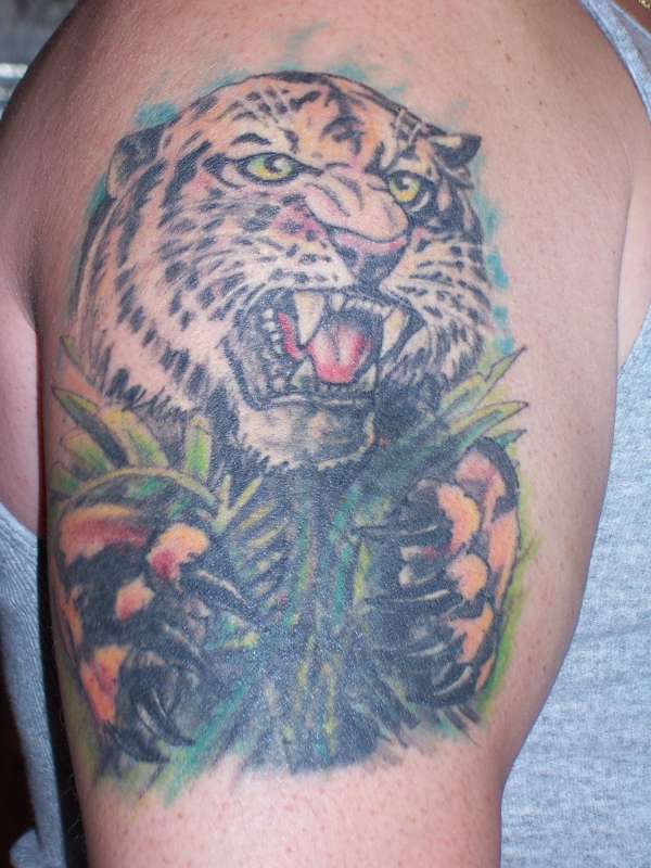 Tiger On Bicep tattoo