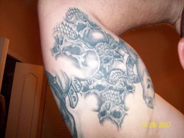 skulls tattoo