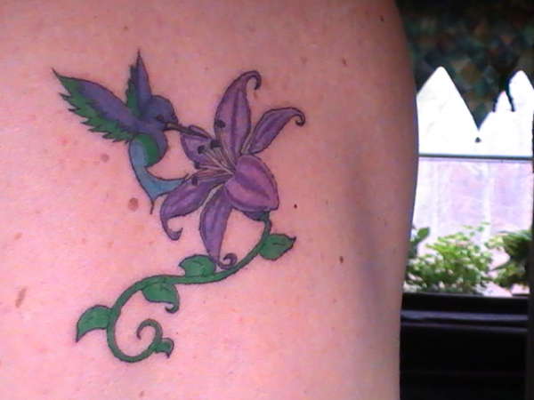 humming bird tattoo