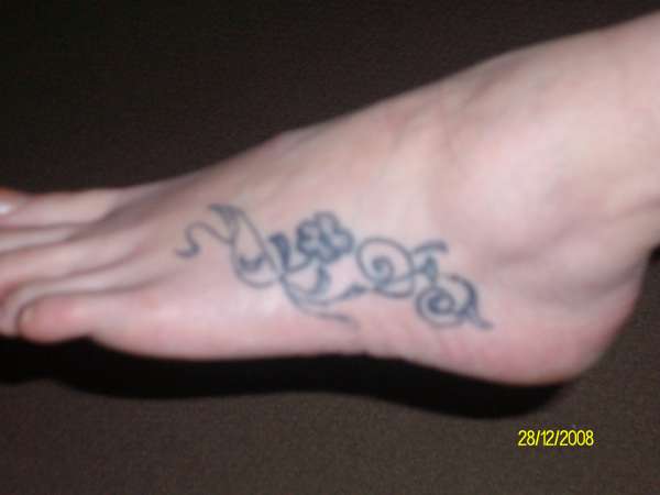 flowers tattoo