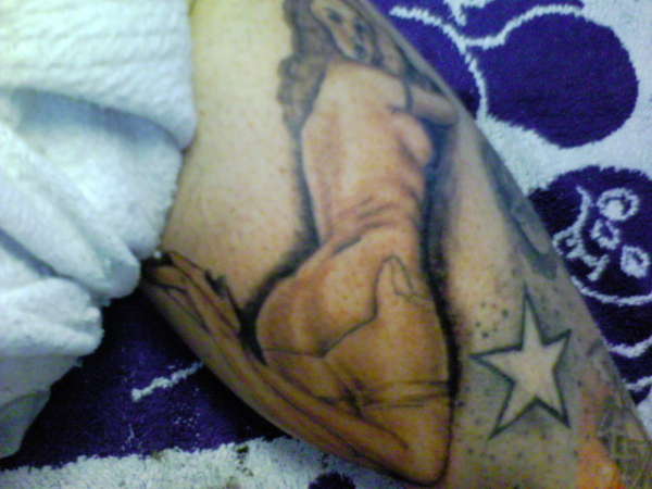 pin-up tattoo