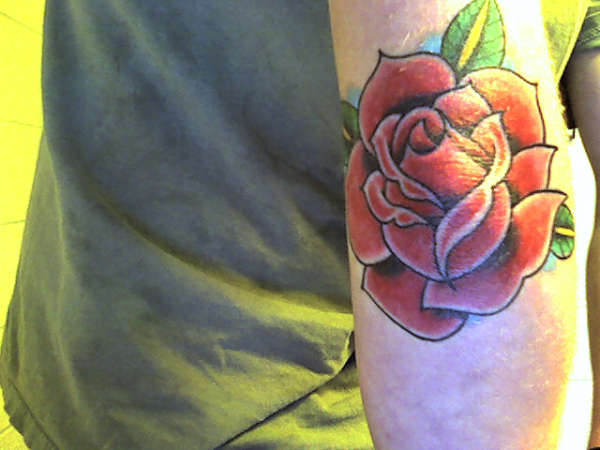 rose tattoo