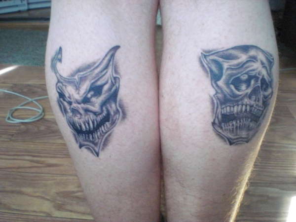 skulls healed tattoo