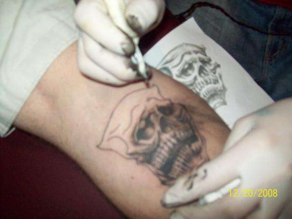 while i tattoo tattoo