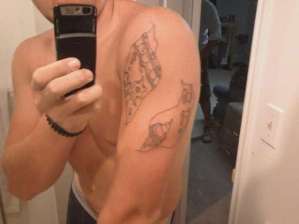 line work on the arm tattoo