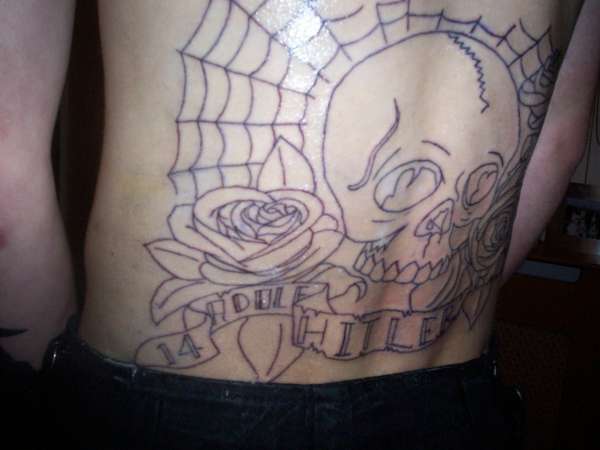 Old skool skull with roses side view tattoo