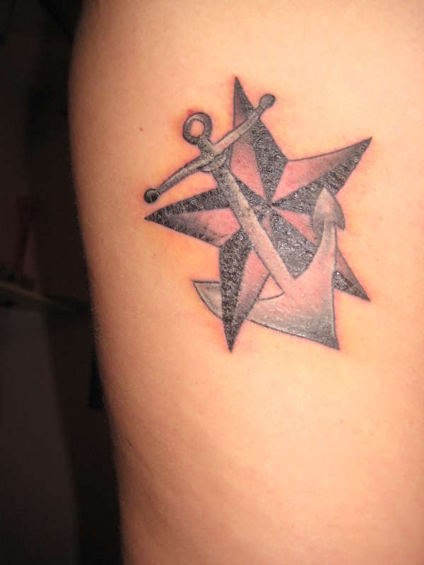 Naut. Star/anchor tattoo