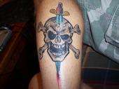 scull and crossbones tattoo
