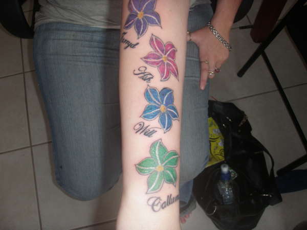 best friends on her arm tattoo