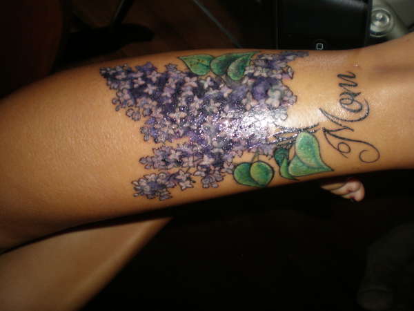 my "mom" tattoo tattoo
