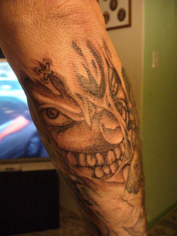 clown tattoo