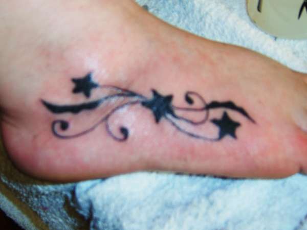 foot tattoo