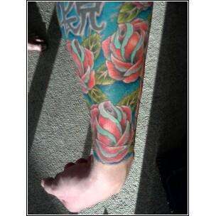 5 Forearm Roses tattoo