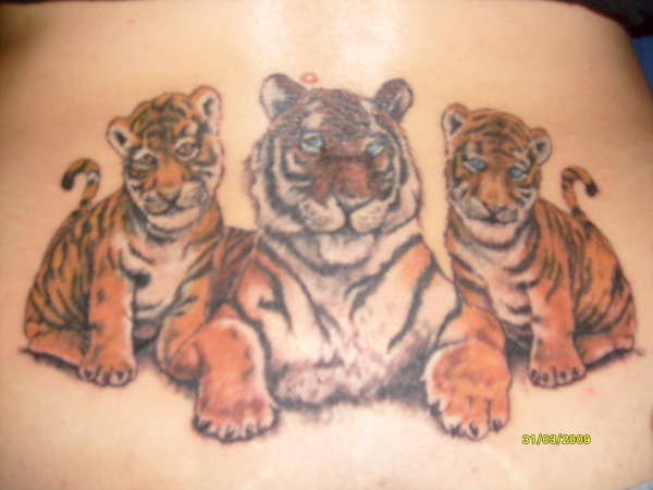 mum and her 2 cubs tattoo