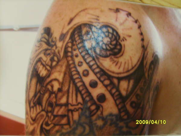 100% free hand biomechanical tattoo