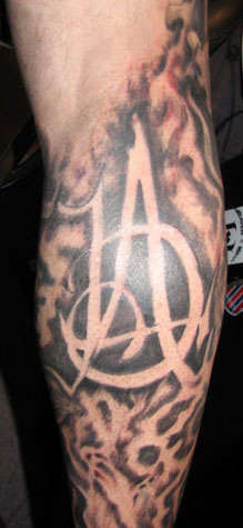 jon jon's legg tattoo