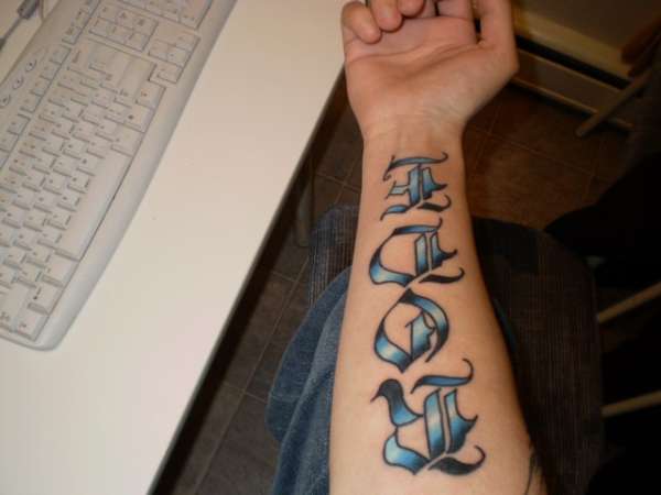 Finnished Rode tattoo