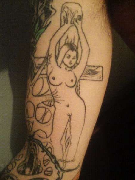 girl naked tattoo