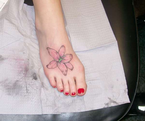 Lilly tattoo