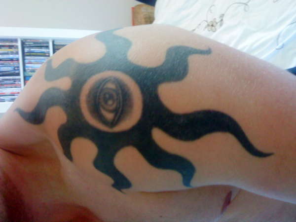 TRIBAL SUN WITH EYE tattoo