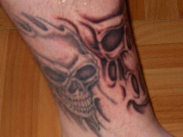 skulls tattoo