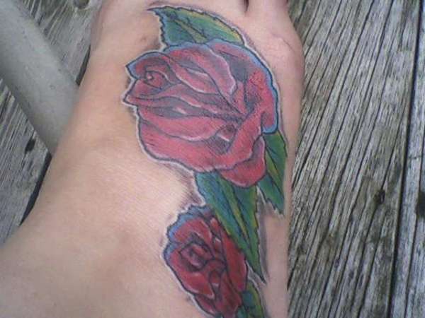 roses tattoo