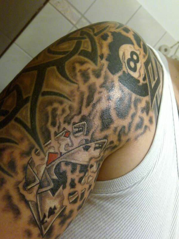 Poker cards & Eightball tattoo