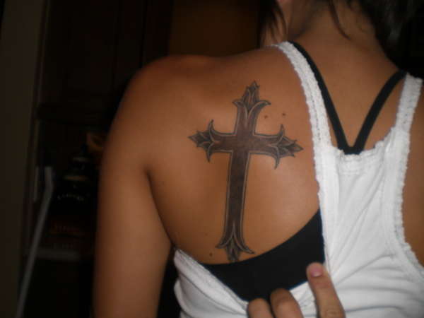 cross tattoo
