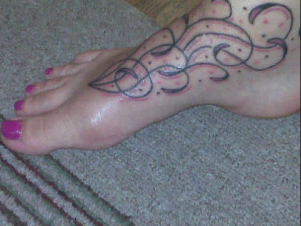 foot tattoo tattoo