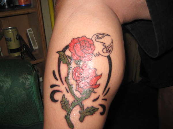 Roses tattoo