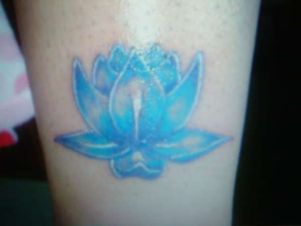 Kym's Lotus tattoo