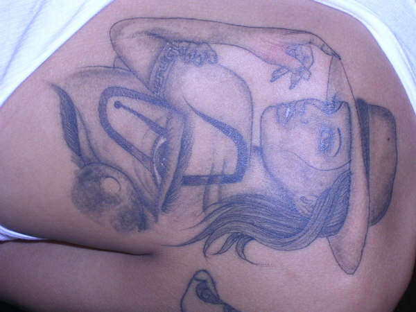 LA TATTOO tattoo