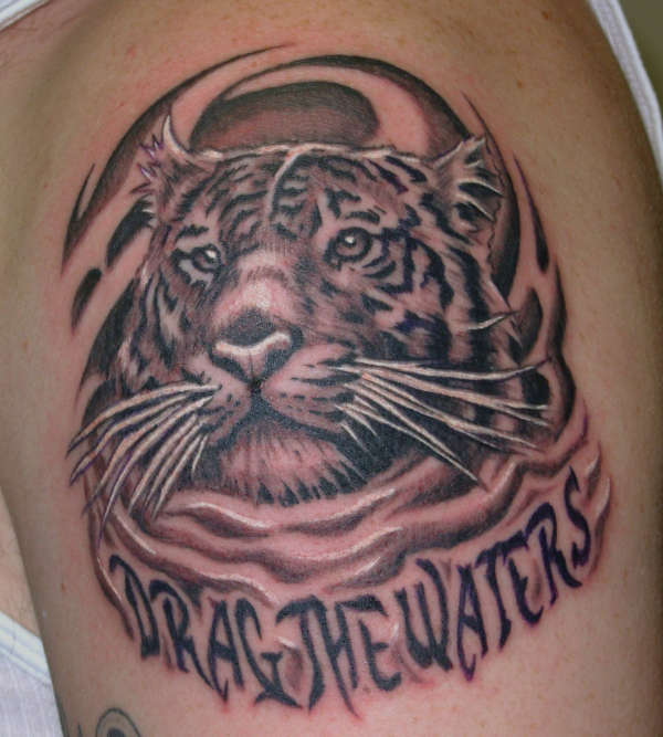 pantera themed tiger tattoo