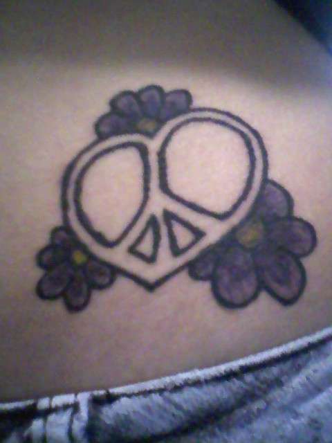 mines..needs color idk what color though tattoo
