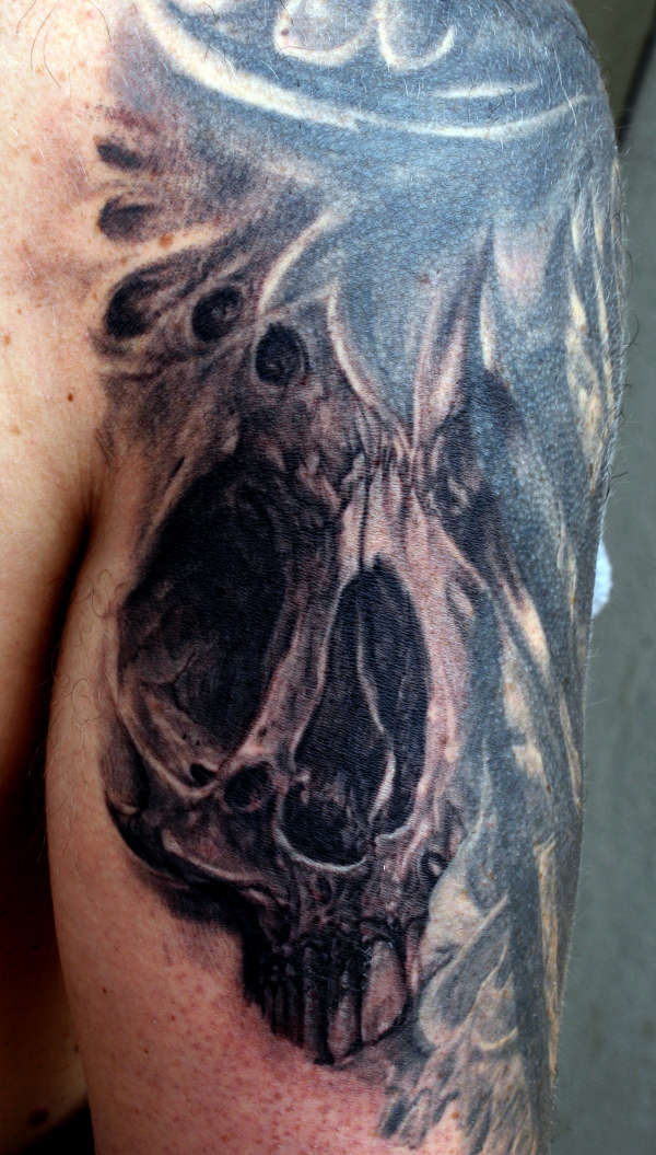 skull tattoo