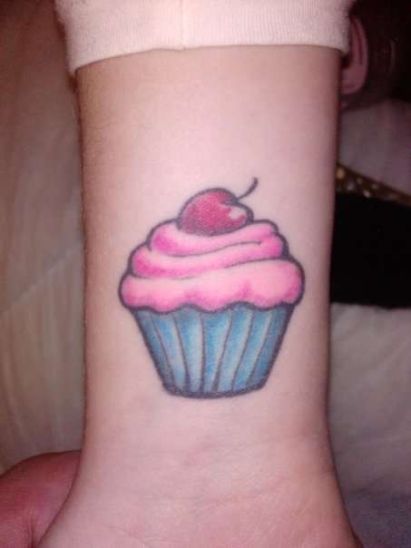 My girlies cupcake! tattoo