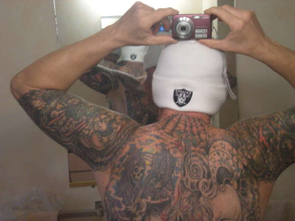 PERRY& HIS BACK tattoo
