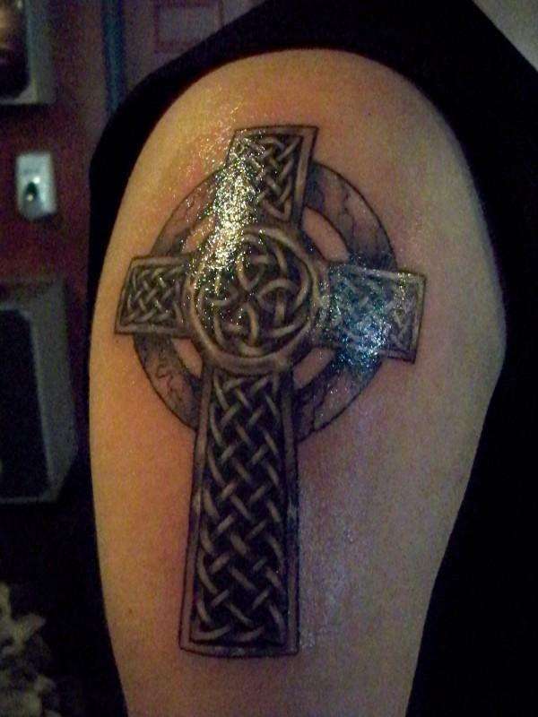 cross tattoo