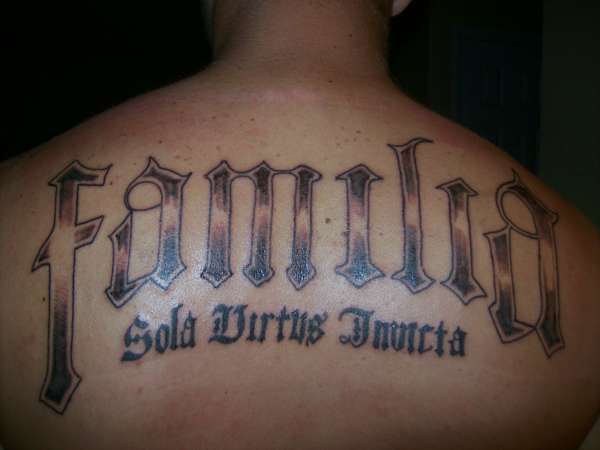 family tat tattoo