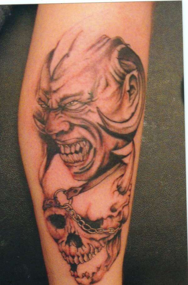 horror tattoo