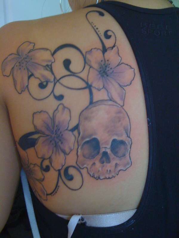 skull tattoo