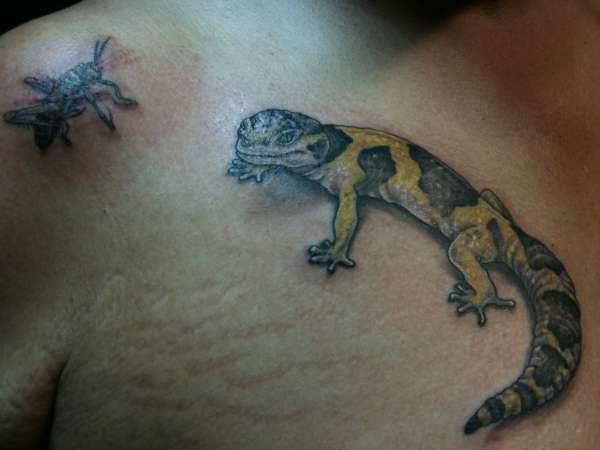 leopard gecko and grass hopper tattoo