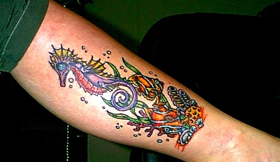 {{ Seahorse }} tattoo