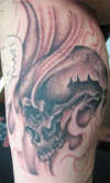 black n gray skull tattoo